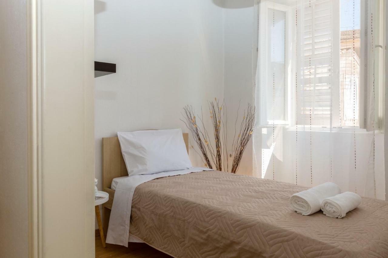 Yasmin House By Corfuescapes Apartment *